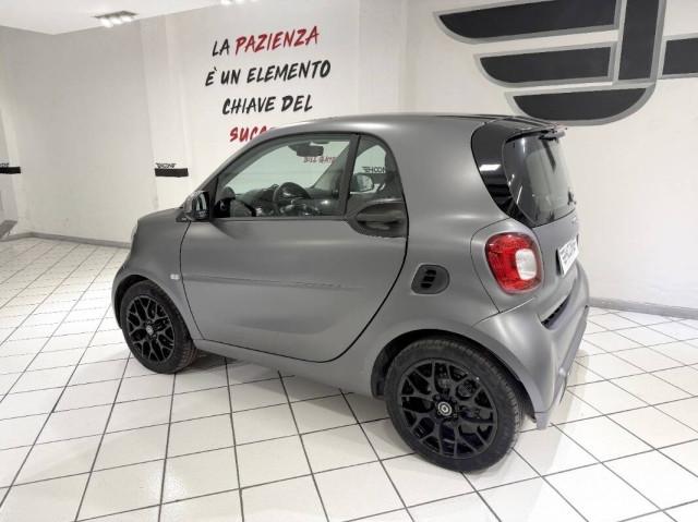 Smart Fortwo 0.9 t Berlin Black Superpassion 90cv twinamic