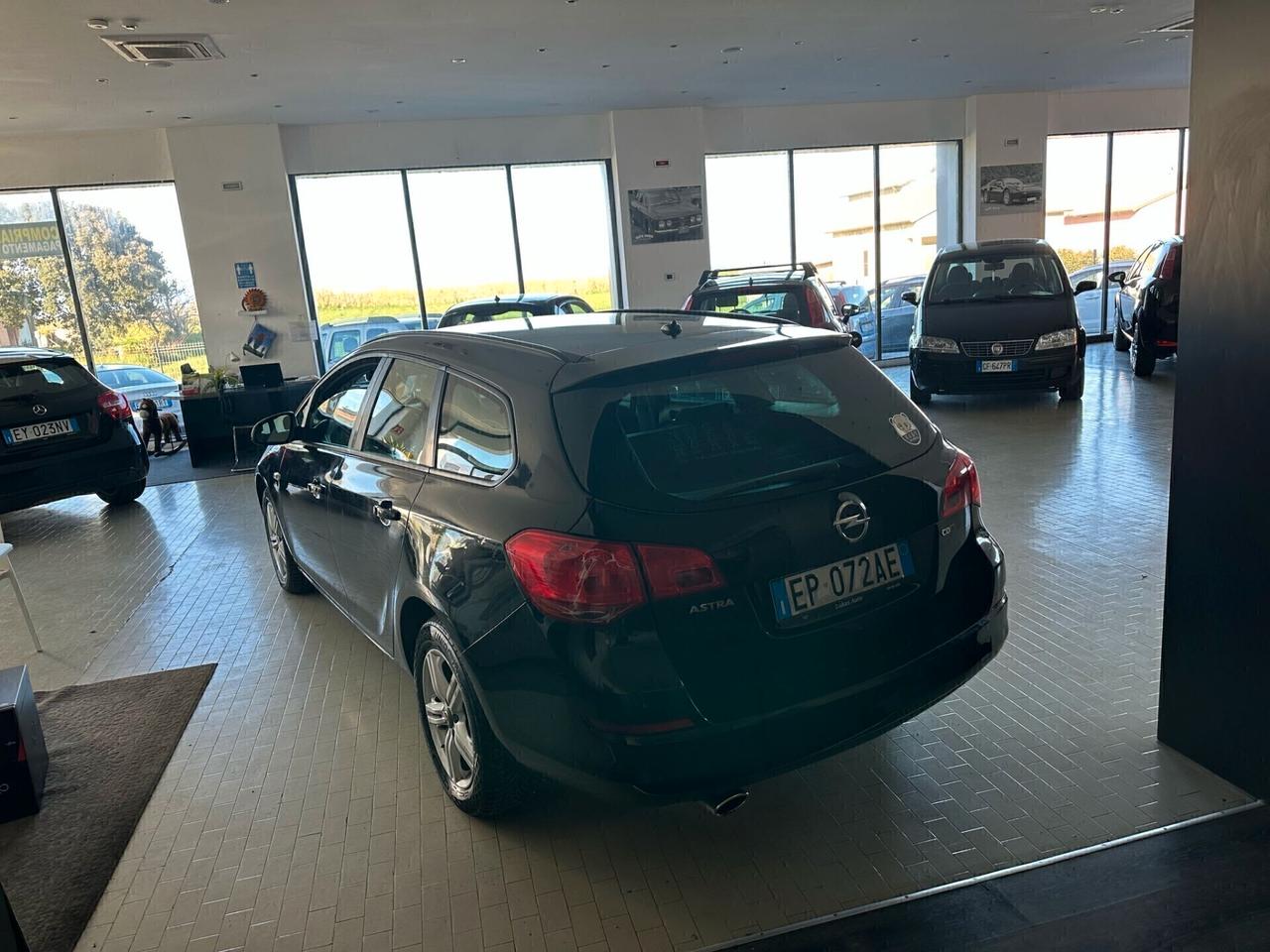 Opel Astra 1.4 Turbo 120CV Sports Tourer Cosmo
