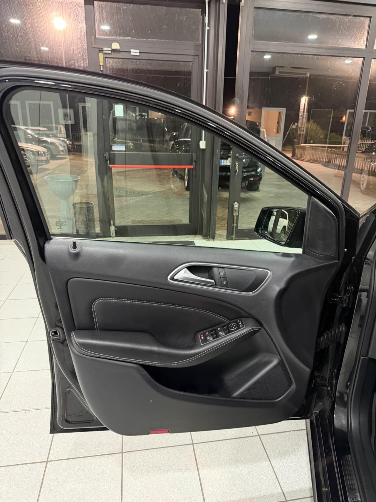 Mercedes-benz B 200 d Automatic Premium