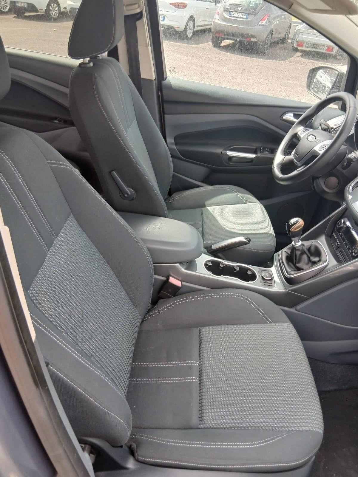 Ford Grand C-Max 1.6 TDCi 115CV Titanium 7 posti