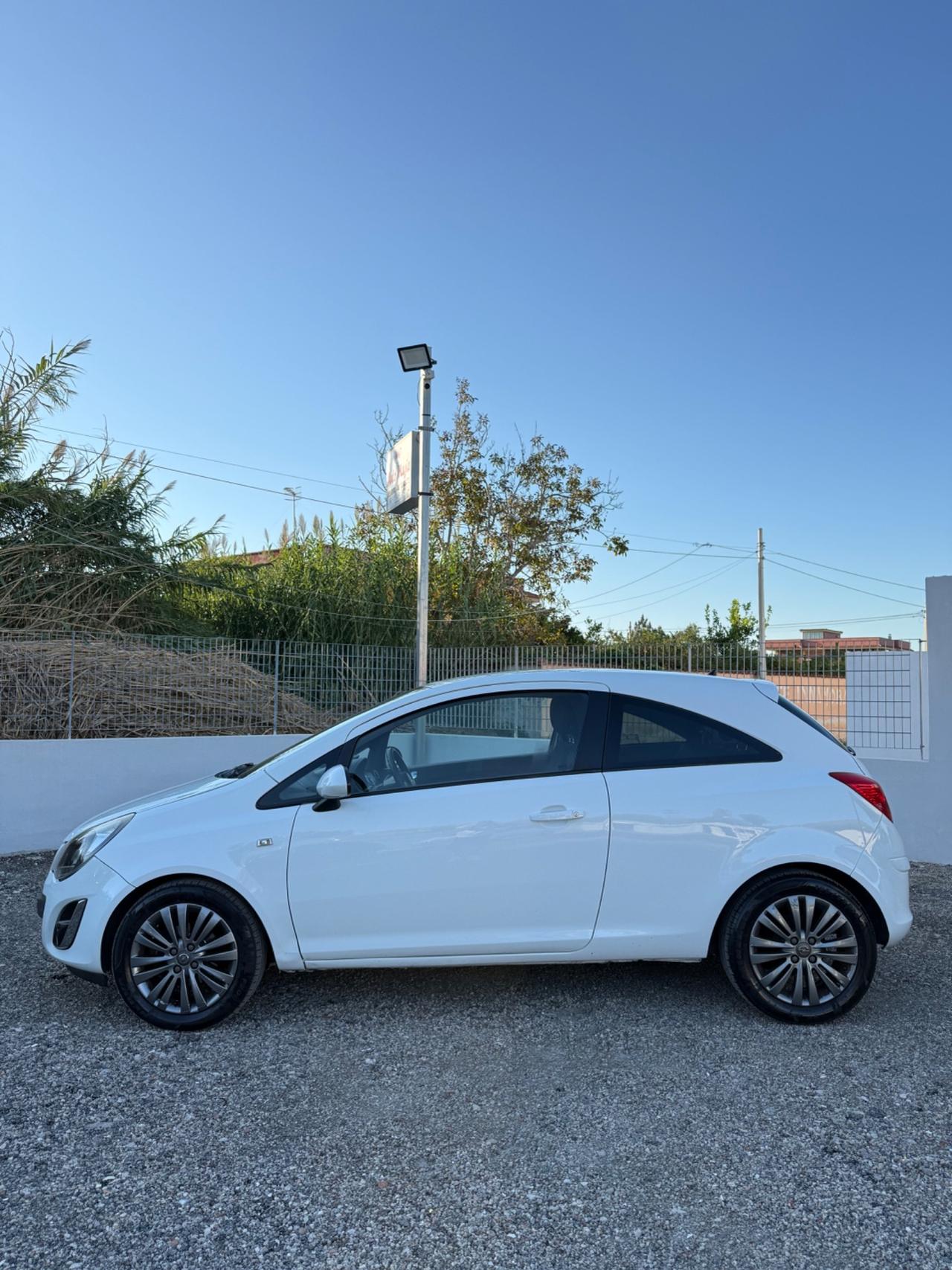 Opel Corsa 1.2 85CV 3 porte GPL-TECH Ecotec