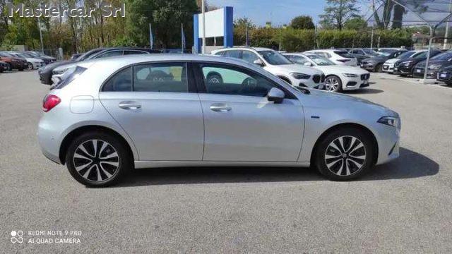 MERCEDES-BENZ A 250 Classe A e eq-power Business Extra auto - GD186EY