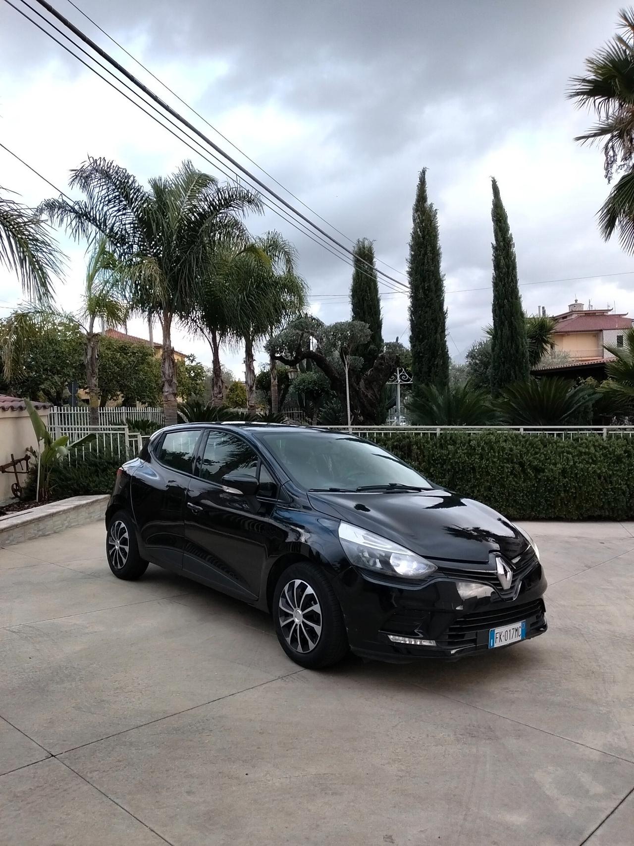 Renault Clio 1.2 75CV 5 porte Life