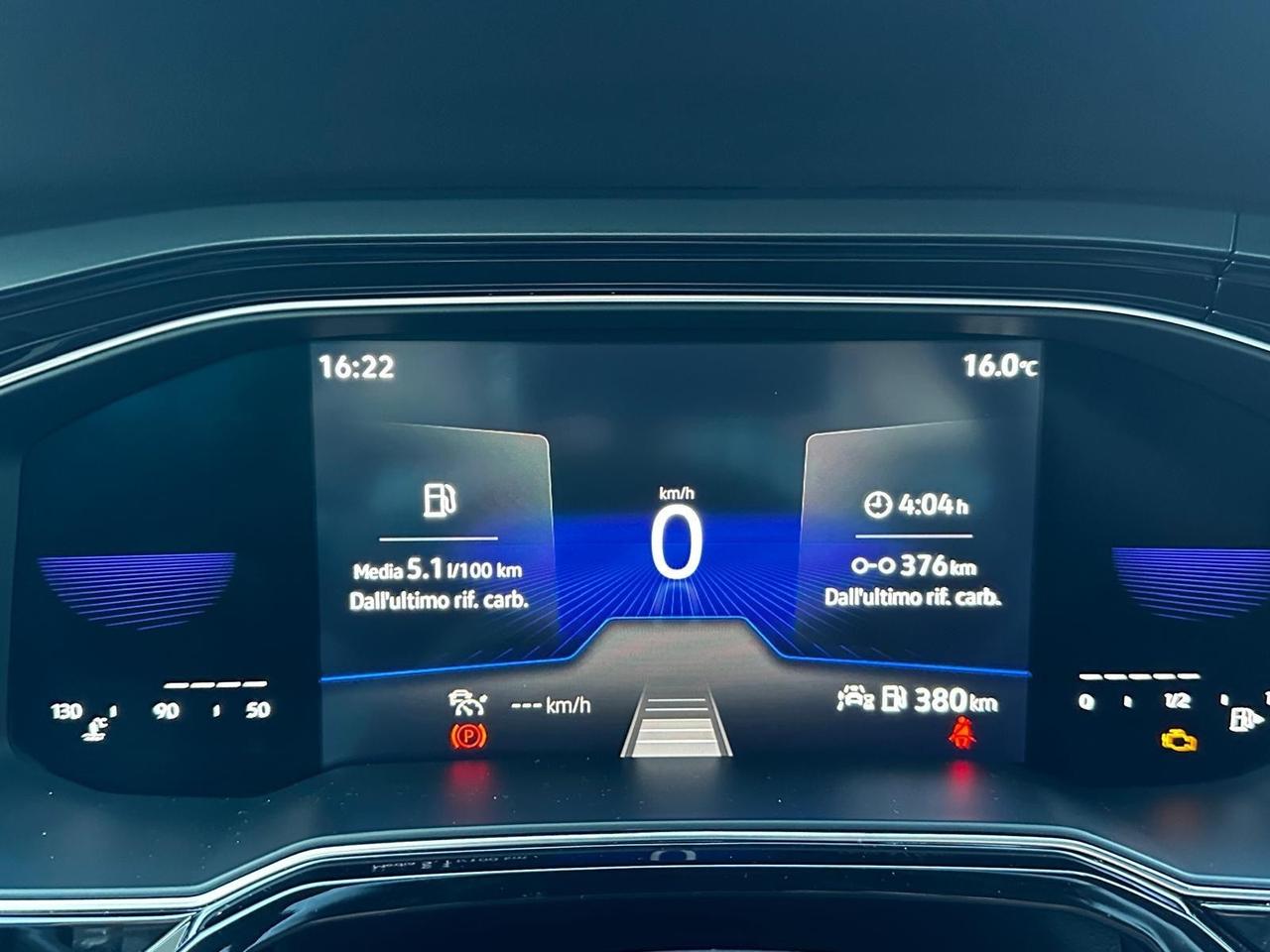 Volkswagen Polo 1.0 TSI R-Line ADATTA A NEOPATENTATI