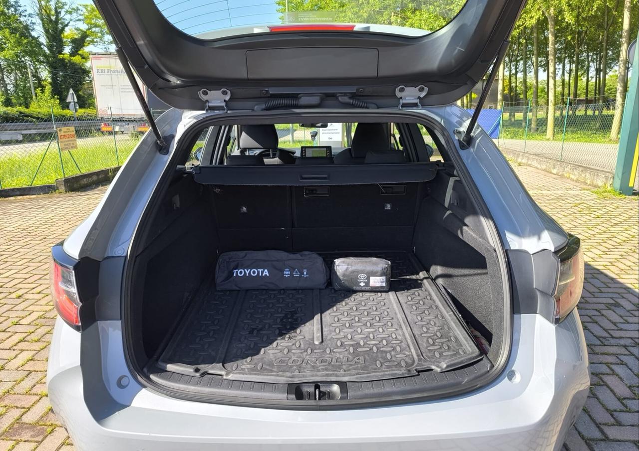 Toyota Corolla Touring Sports 1.8 Hybrid Business