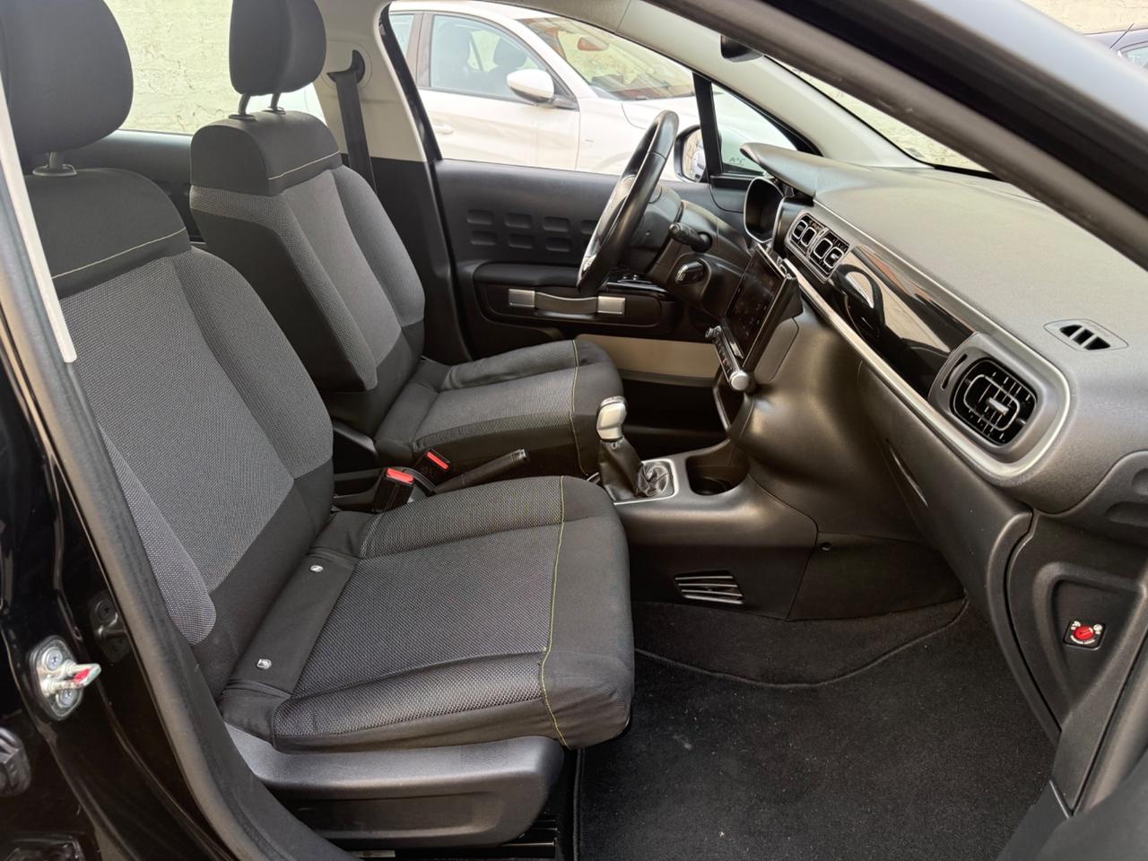 Citroen C3 SHINE 1.6diesel - 2017