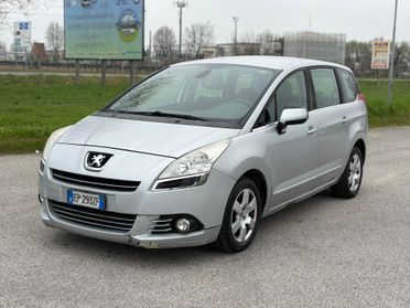 Peugeot 5008 1.6 diesel 2013 7 posti