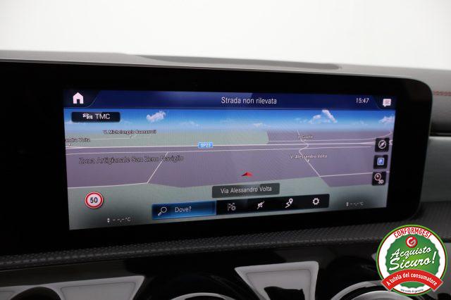 MERCEDES-BENZ CLA 200 d Auto SW Premium AMG *TETTO*NIGHT