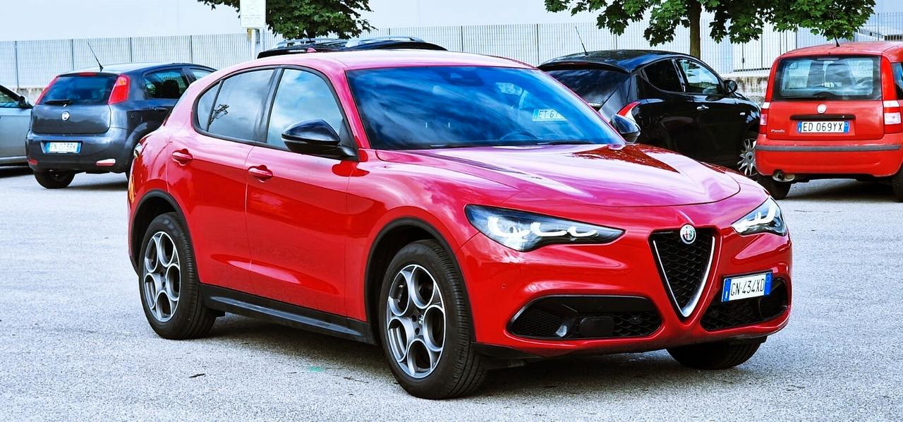 Alfa Romeo Stelvio 2.2 Turbodiesel 160 CV AT8 RWD Super