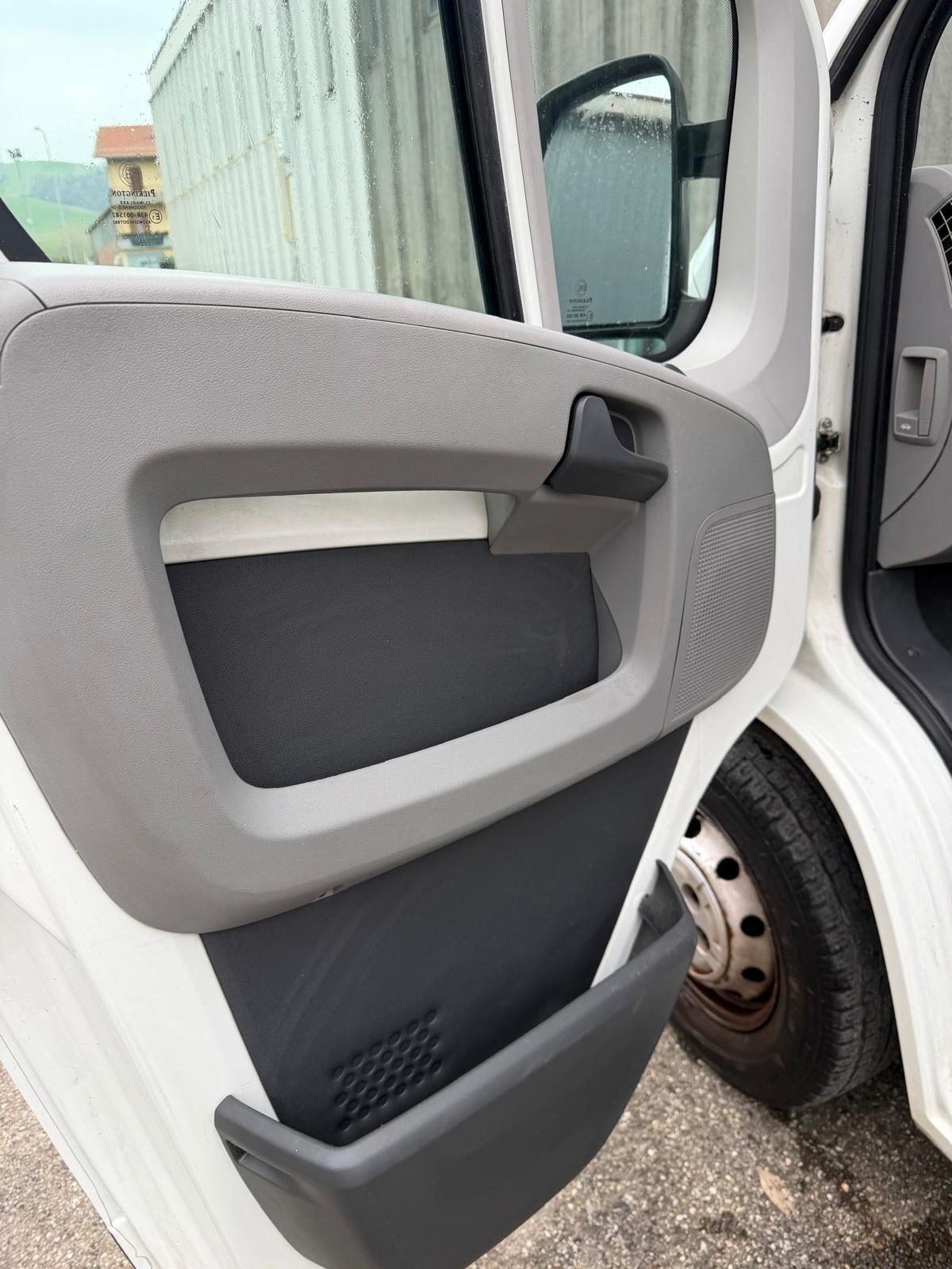 Fiat Ducato 33 2.3 MJT PM-TM COMBI