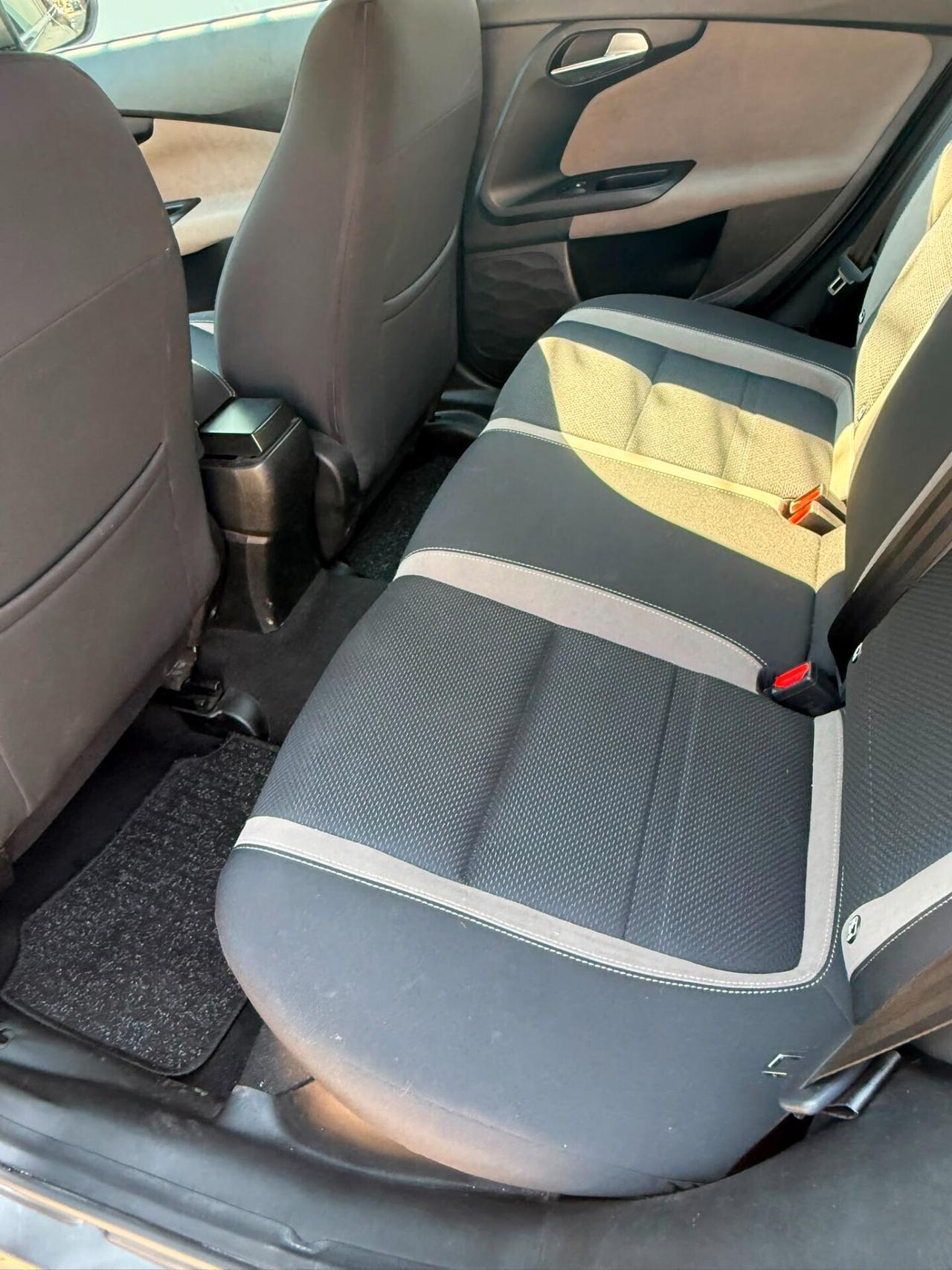 FIAT TIPO STATION WAGON 1.6 MULTIJET BUSINESS – GARANZIA 12 MESI