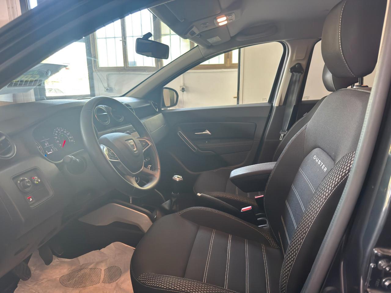 Dacia Duster 1.0 TCe GPL 100 CV ECO-G 4x2 Prestige - SUPER PREZZO! FULL OPTIONAL! OK NEOPATENTATI/E!
