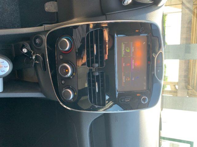 RENAULT Clio dCi 8V 75 CV Start&Stop 5 porte Energy Duel