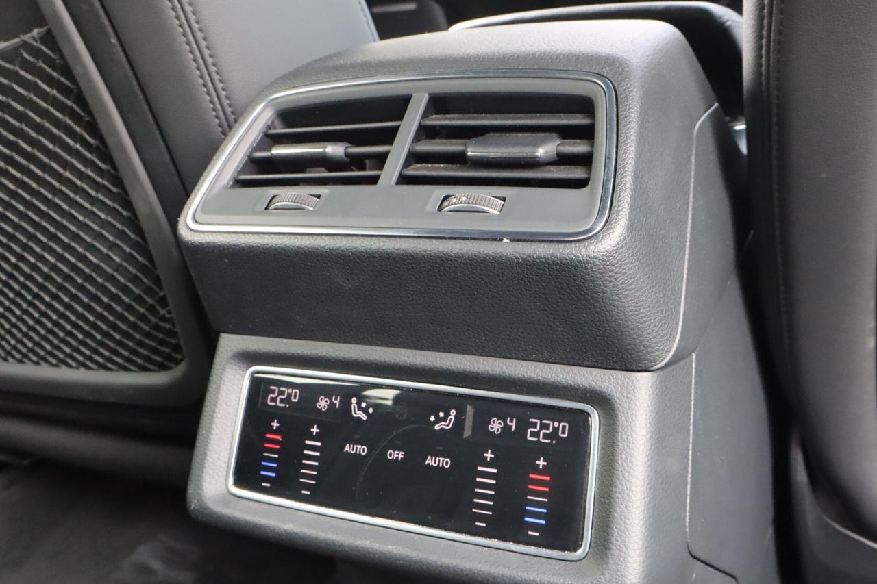 Audi e-tron 55 Quattro 408CV MATRIX HEAD-UP BANG&OLUFSEN MEMORY 360° 21"