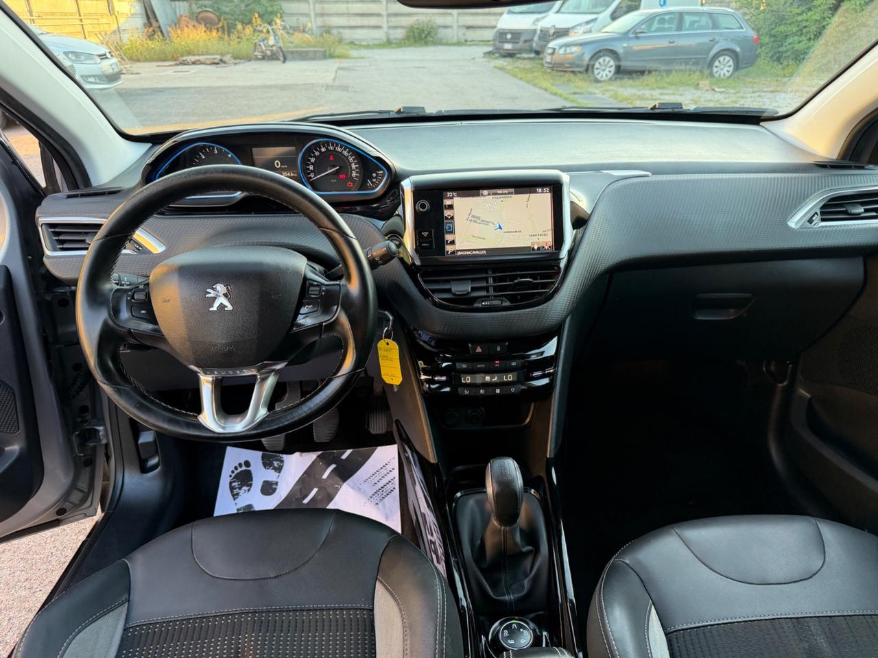 Peugeot 2008 BlueHDi 120 S&S Crossway