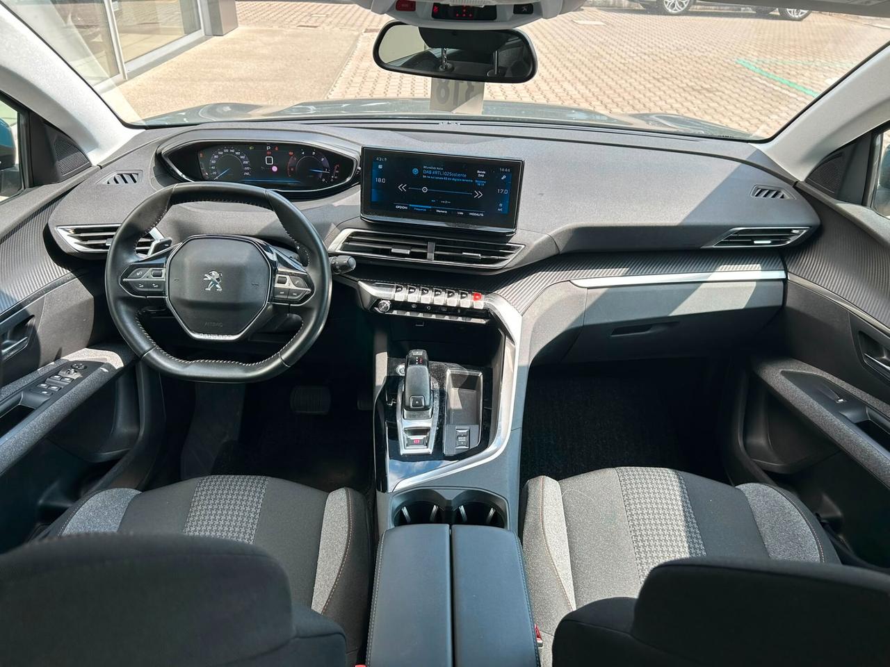 Peugeot 5008 BlueHDi 130 S&S EAT8 Allure