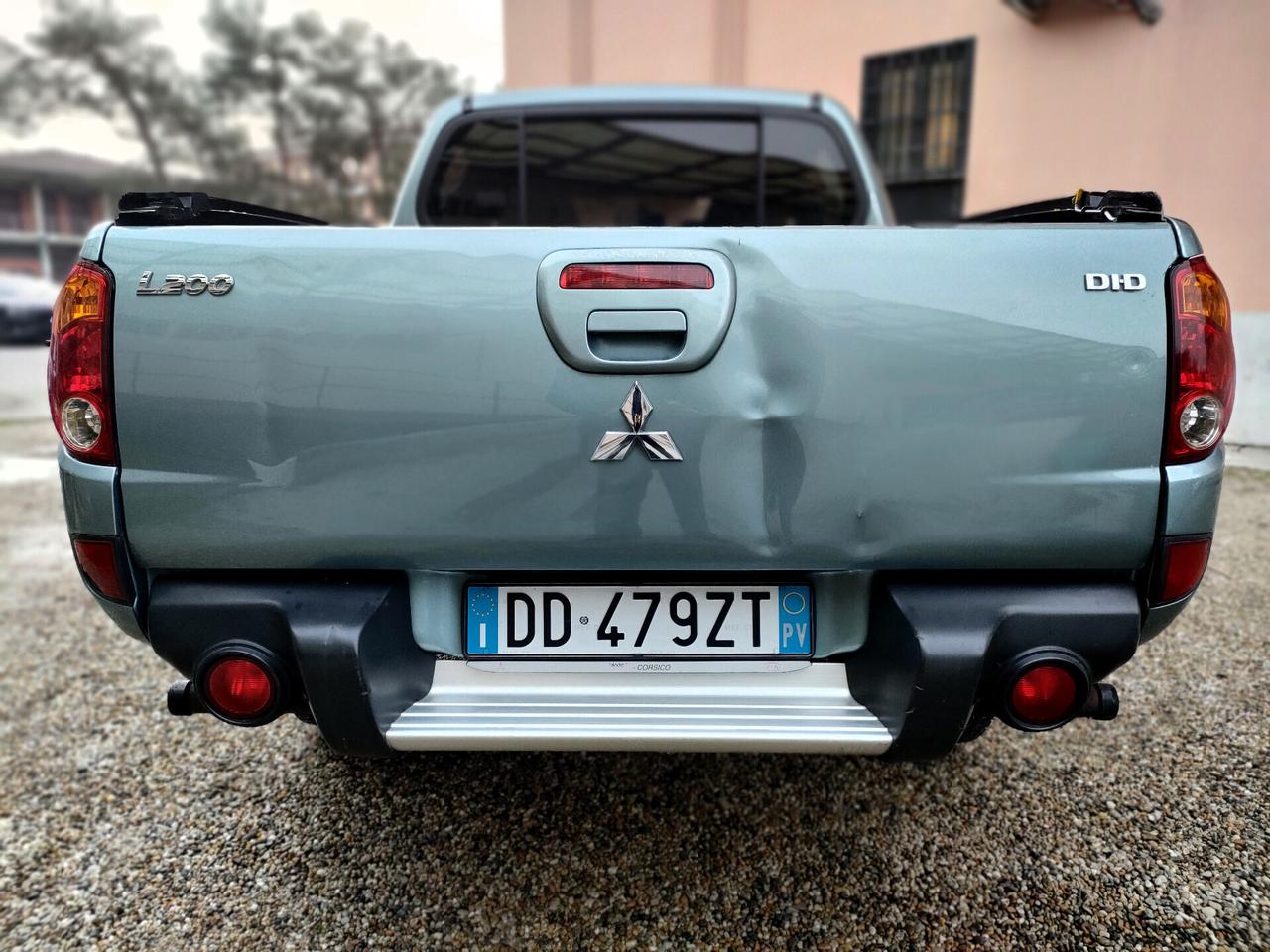 Mitsubishi L200 2.5 DI-D/136CV Double Cab Intense