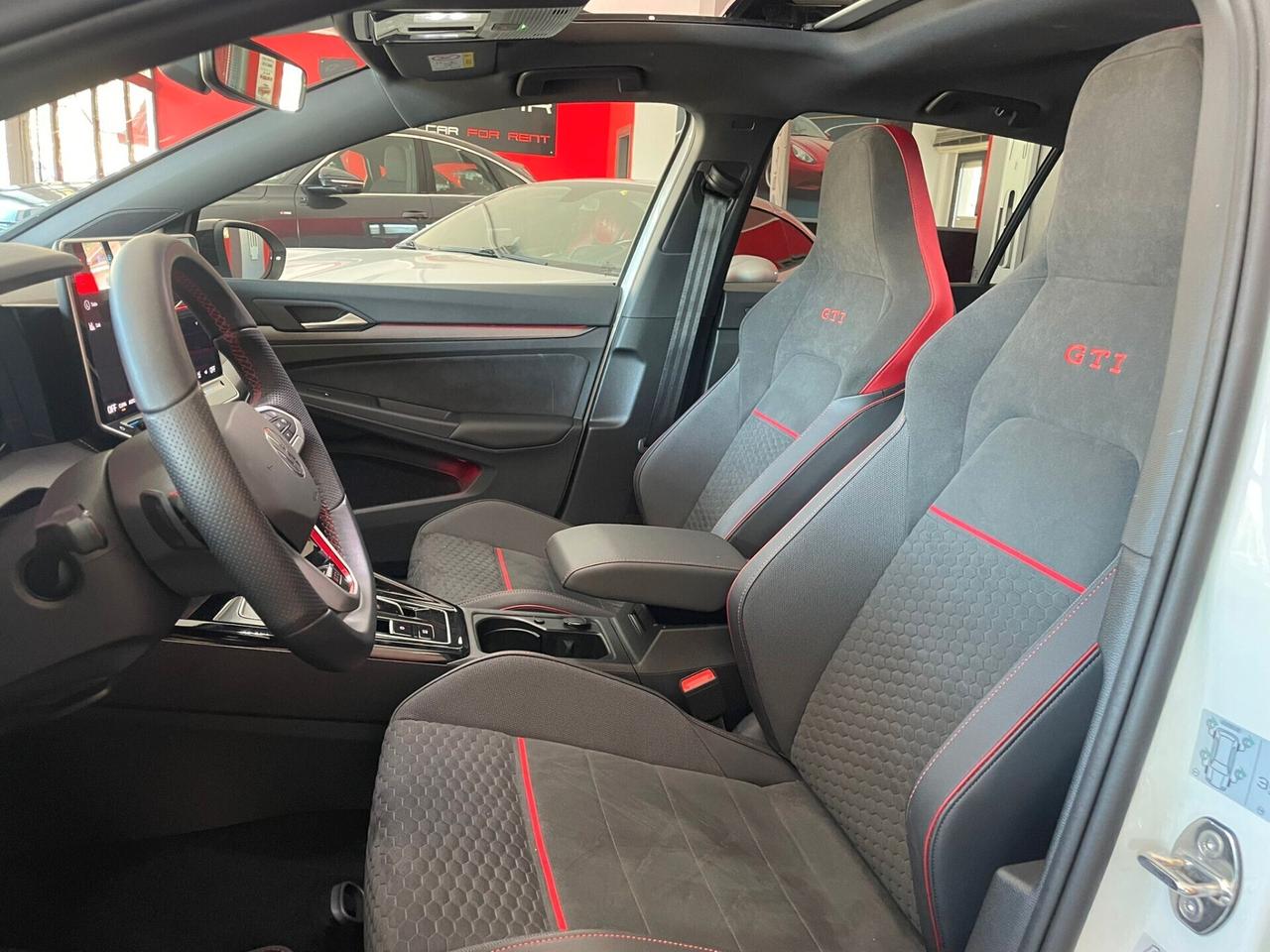 VOLKSWAGEN GOLF 2.0GTI 300cv CLUB SPORT *TETTO*