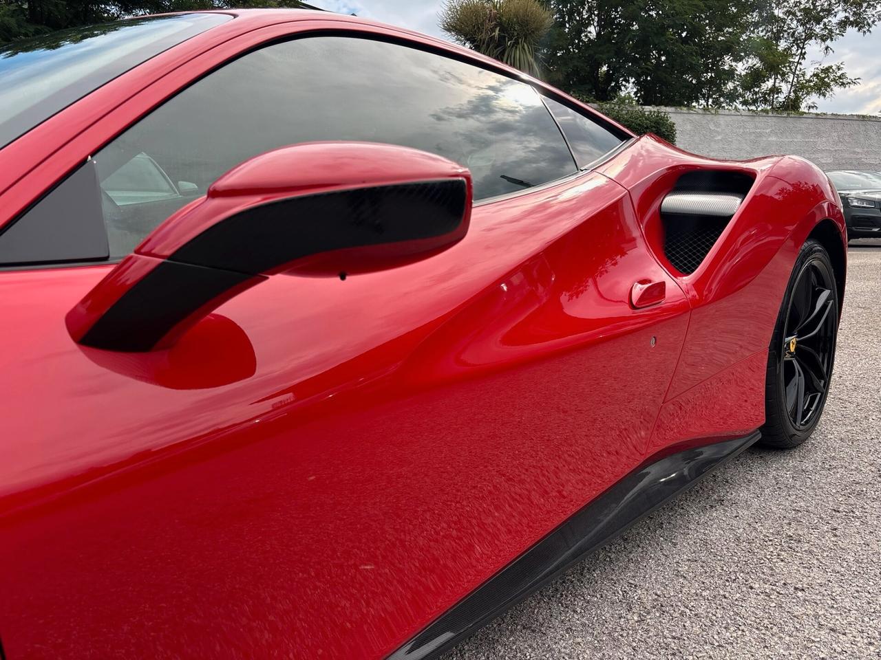Ferrari 488 GTB ROSSO CORSA PERLA -FULL- CARBONIO TOTALE