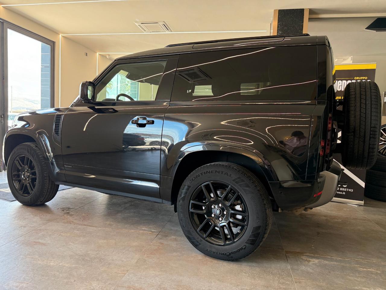 Land Rover Defender 90 3.0D I6 200 CV AWD Auto X-Dynamic S