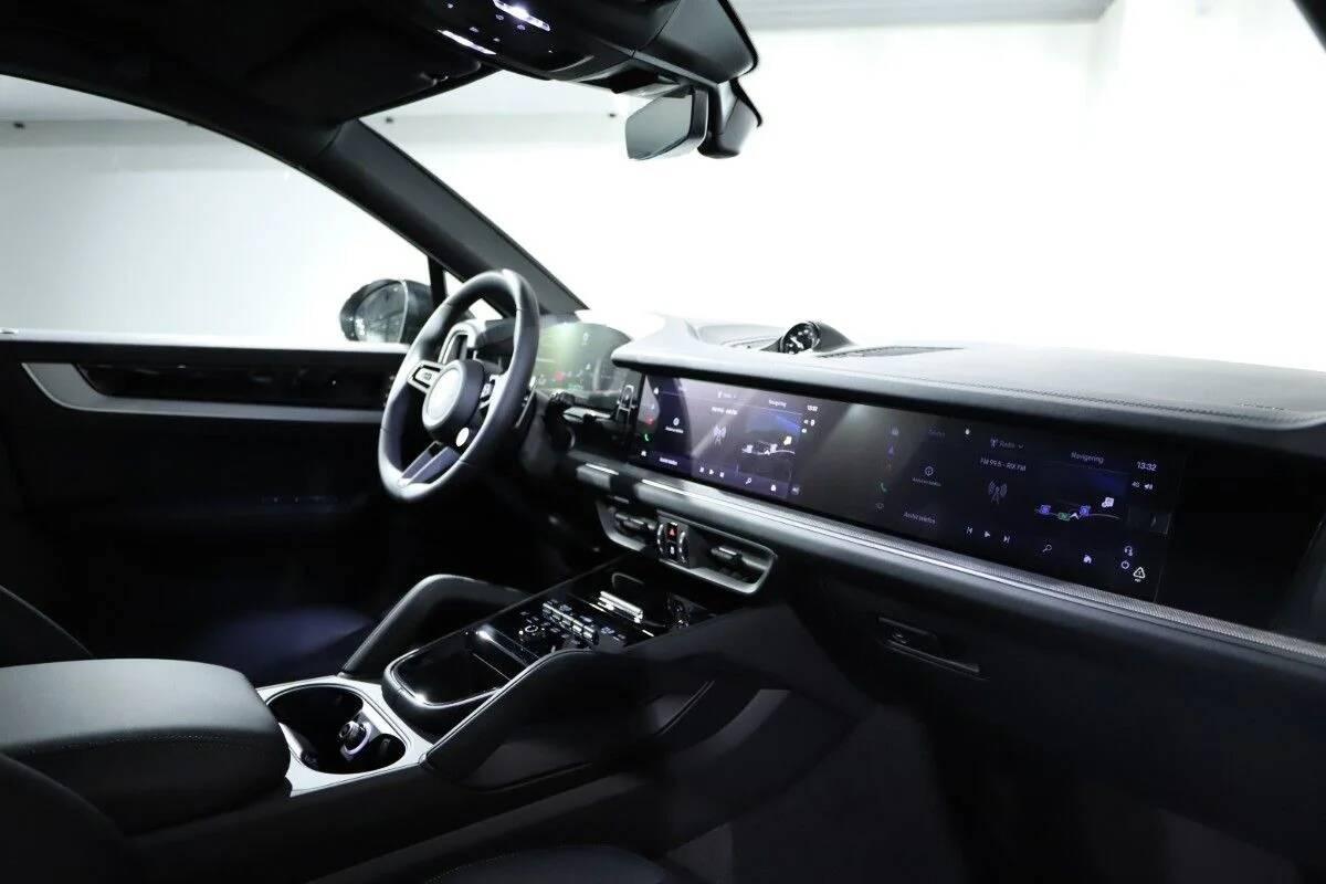 Porsche Cayenne III 2023 Coupe E-hybrid 470cv - PASM - Gancio - Matrix