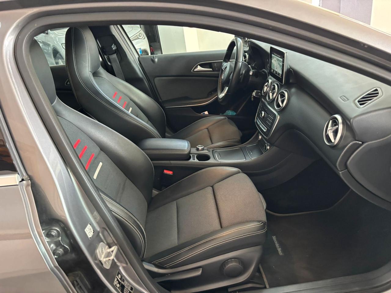 Mercedes-benz A 200 d Automatic Sport