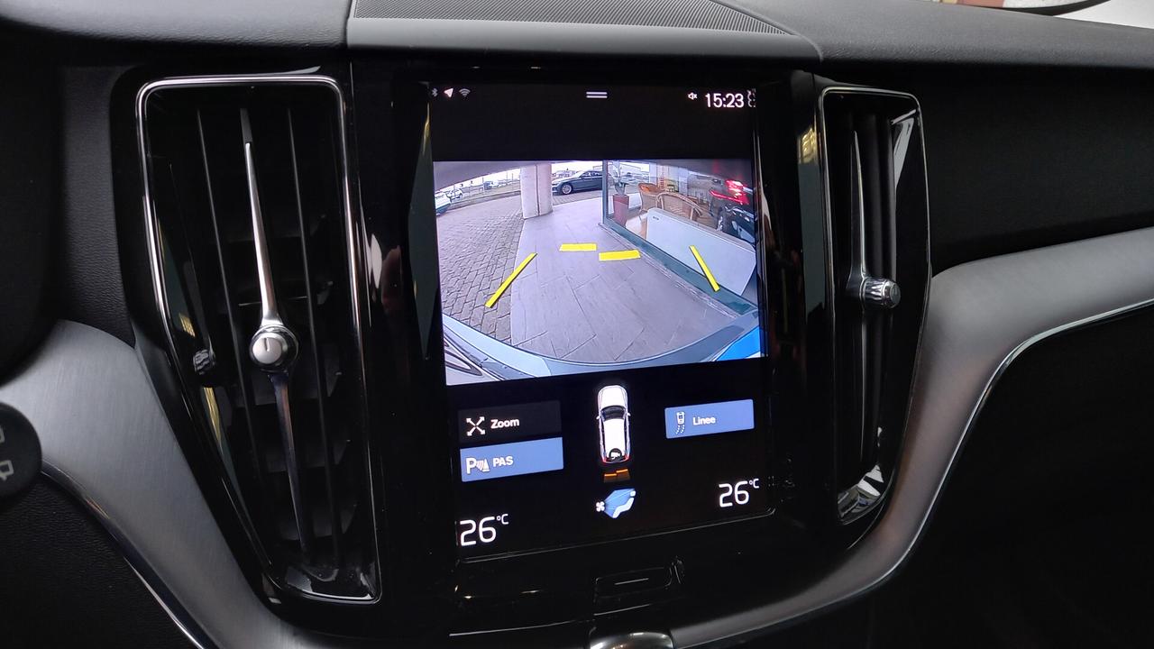 Volvo XC 60 XC60 B4 (d) AWD Geartronic Momentum