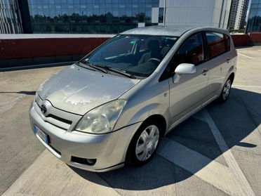 Toyota Corolla Verso 2.2 16V Sol AFFARE!