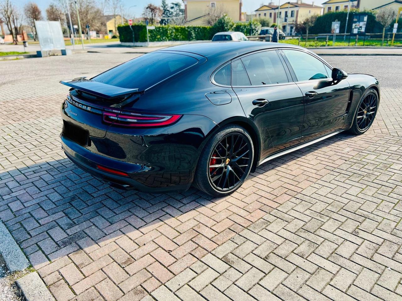 Porsche Panamera 3.0 benzina 330 cv - 2018