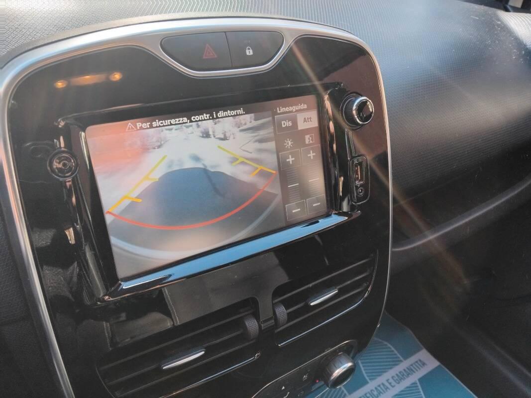 Renault Clio Clio IV 2015 1.2 Live Gpl 75cv