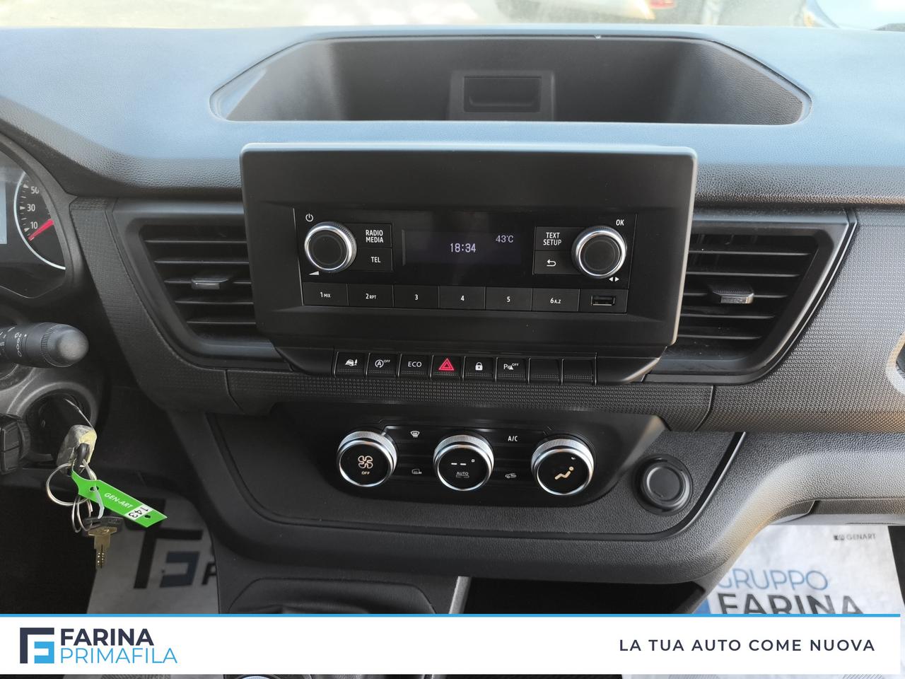RENAULT Trafic IV 27 2022 - trafic T27 2.0 dci 150cv energy L1H1 Start my23