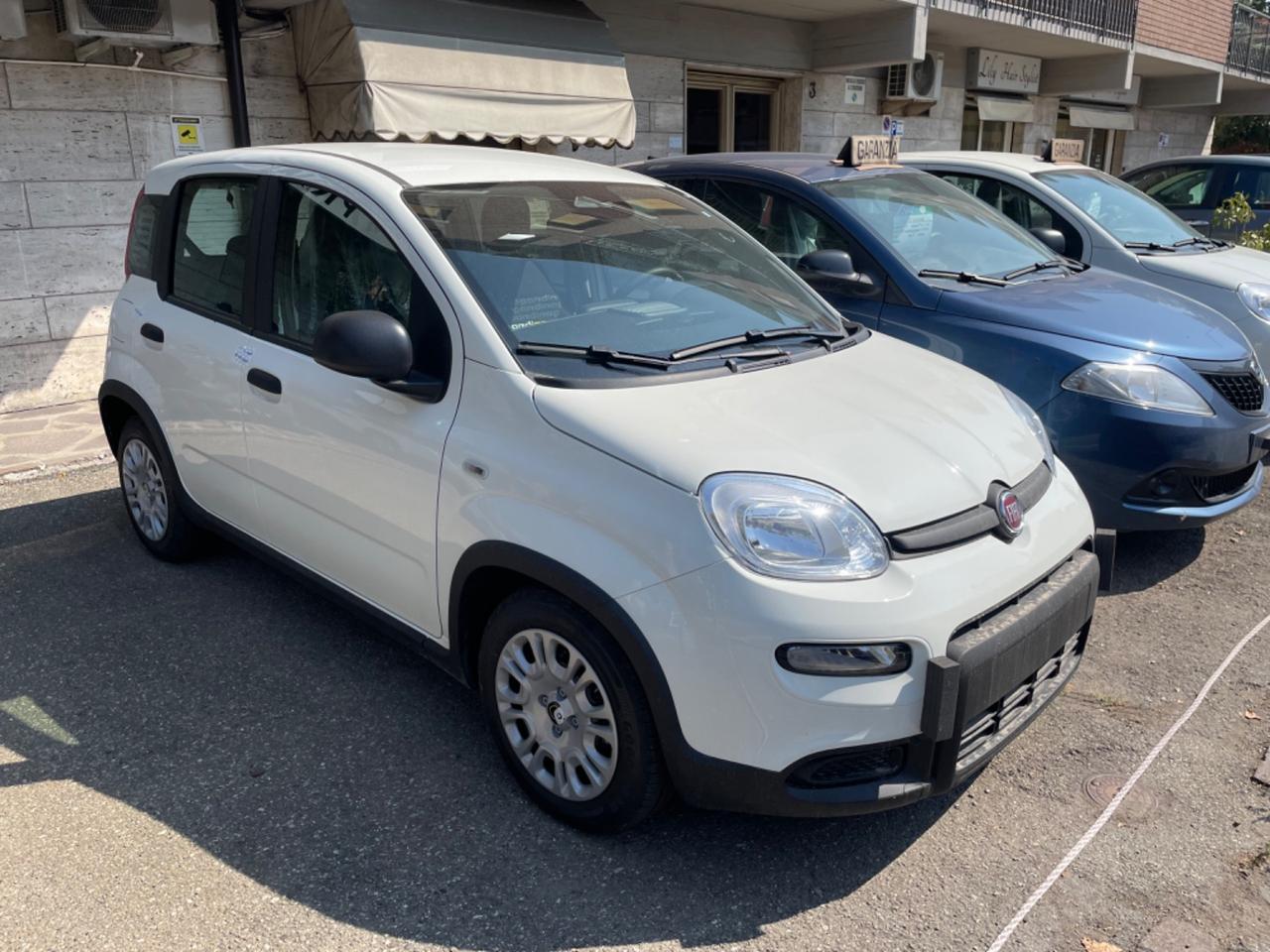 Fiat New Pandina 1.0 FireFly S&S Hybrid