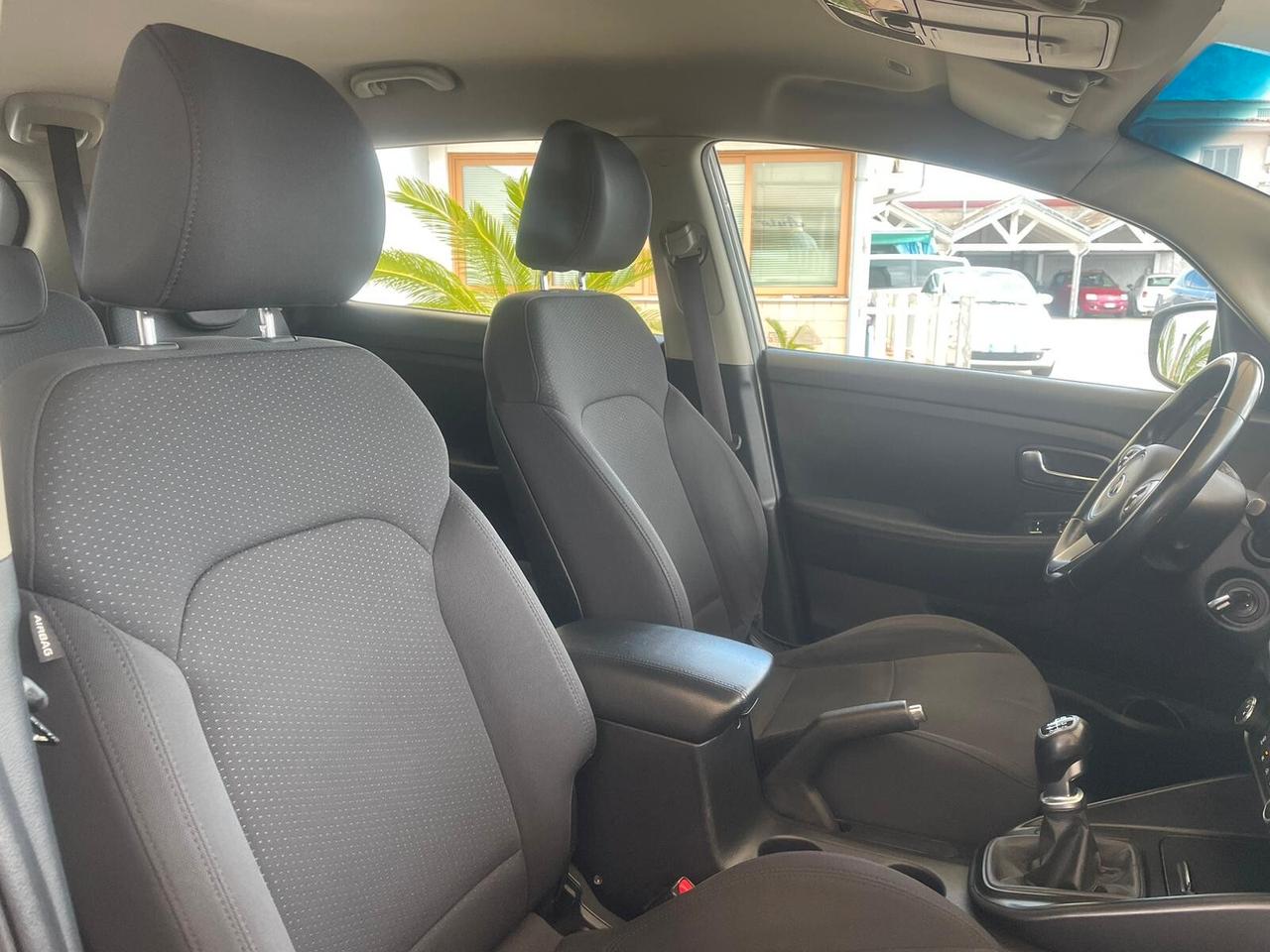 Kia Carens 1.7 CRDi 115 CV Cool