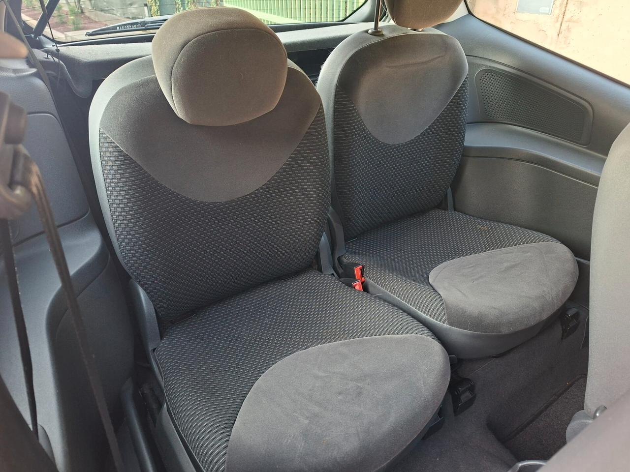 Citroen C2 1.1 DA NEOPATENTATI