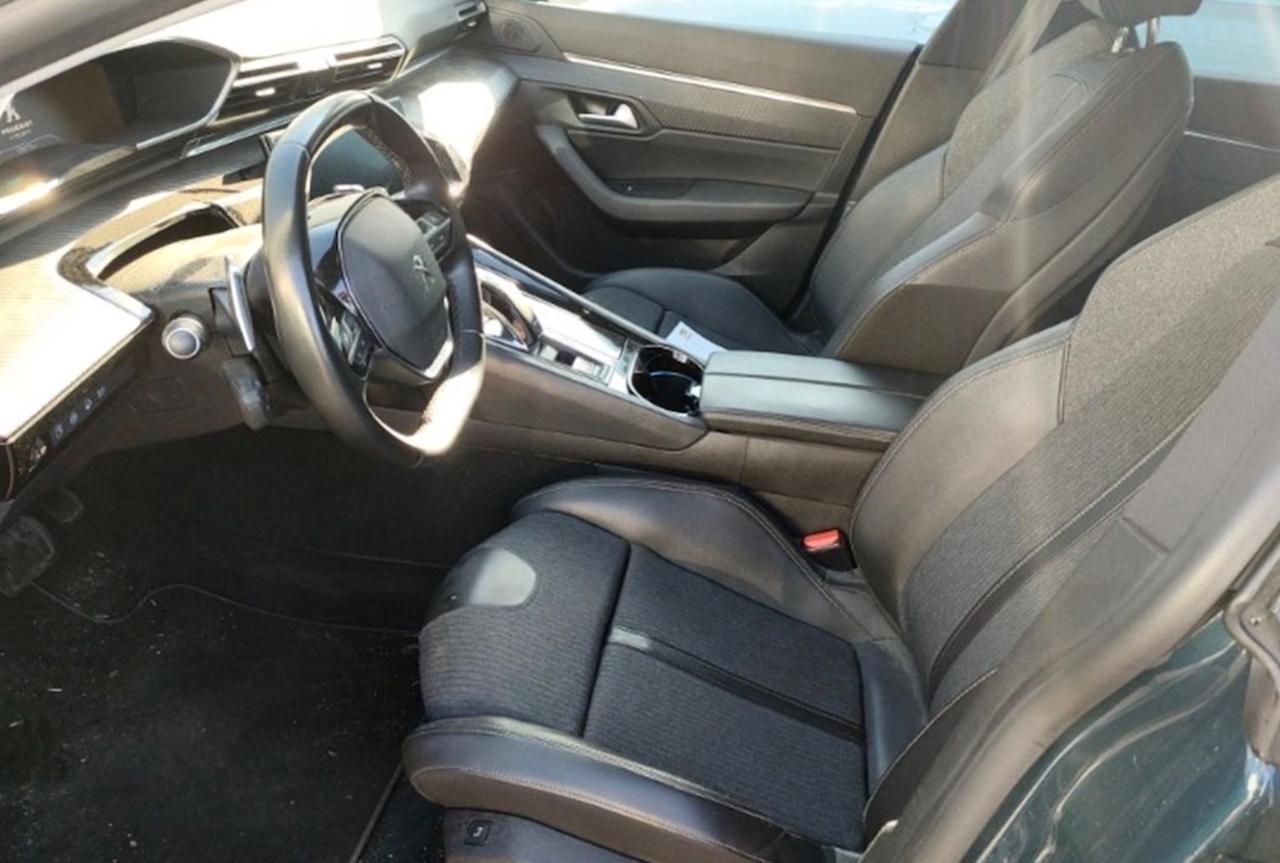 Peugeot 508 Plug-in Hybrid 225 e-EAT8 SW Allure Pack