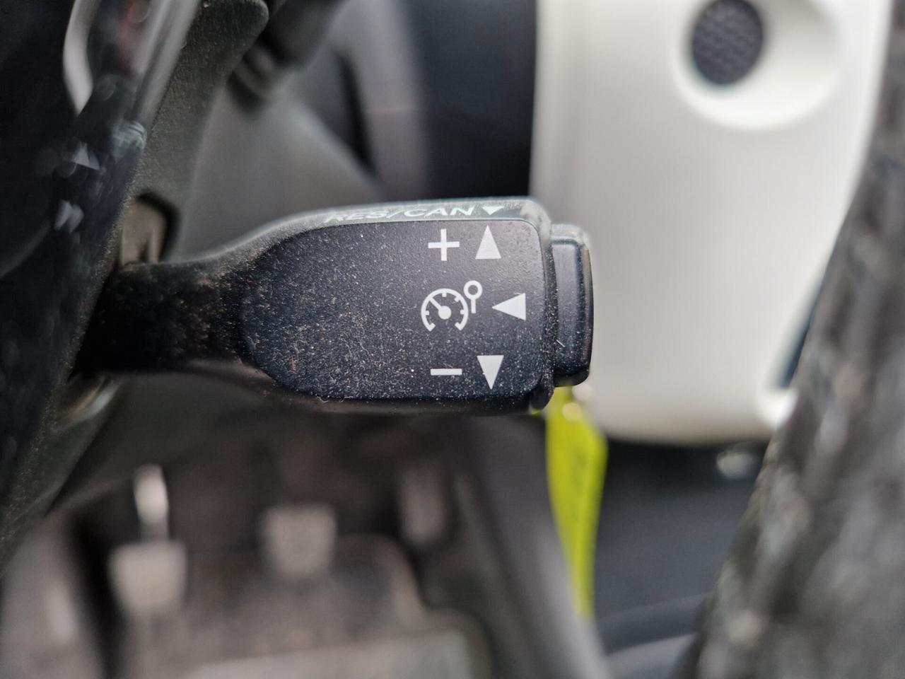 Peugeot 108 VTi 68 5 porte Allure TOP cabriolet