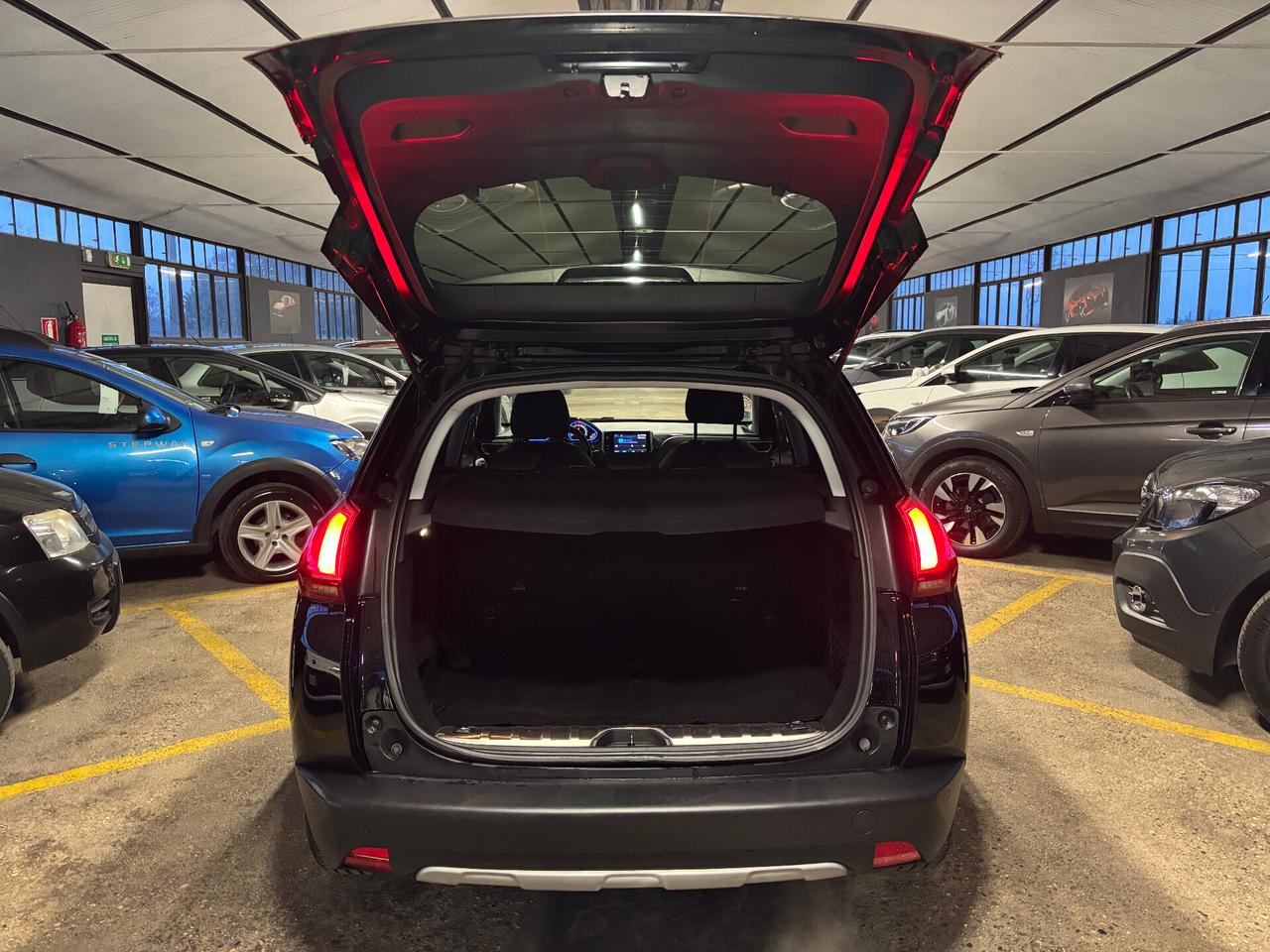 Peugeot 2008 1.2 PureTech Turbo 110CV S&S Allure