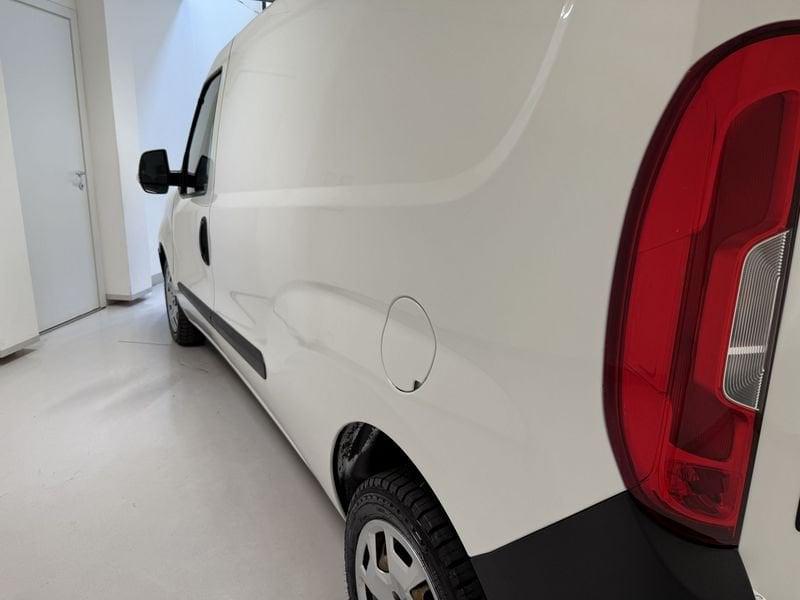 FIAT Doblò 1.6 MJT 105CV PL-TN Cargo Maxi Lamierato SX
