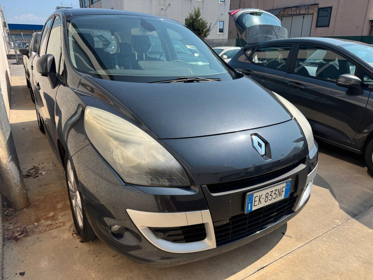 Renault Scenic X-Mod 1.5 dci Dynamique 110cv