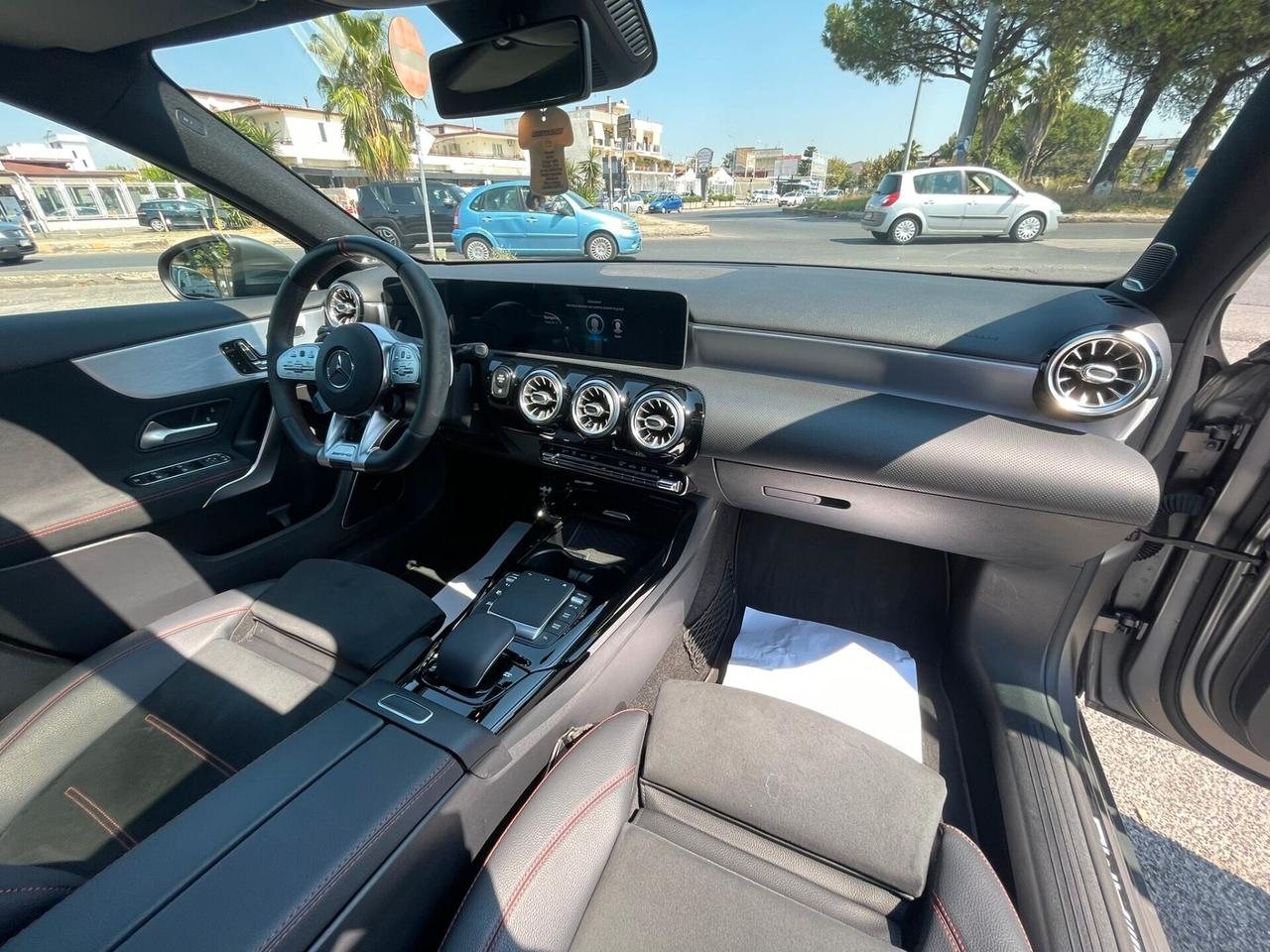 MERCEDES-BENZ A 45S AMG 4MATIC TURBO 2.0cc 421CV EURO6B