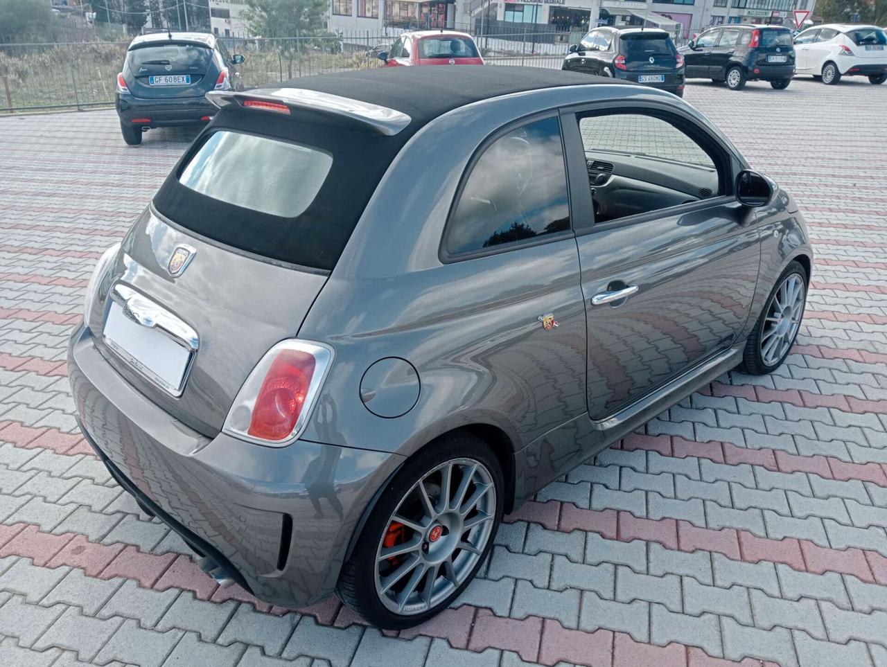 Abarth 595 C 1.4 Turbo T-Jet 160 CV MTA