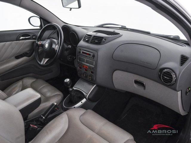 ALFA ROMEO GT 1.9 MJT 16V Distinctive - PER OPERATORI DEL SETTOR