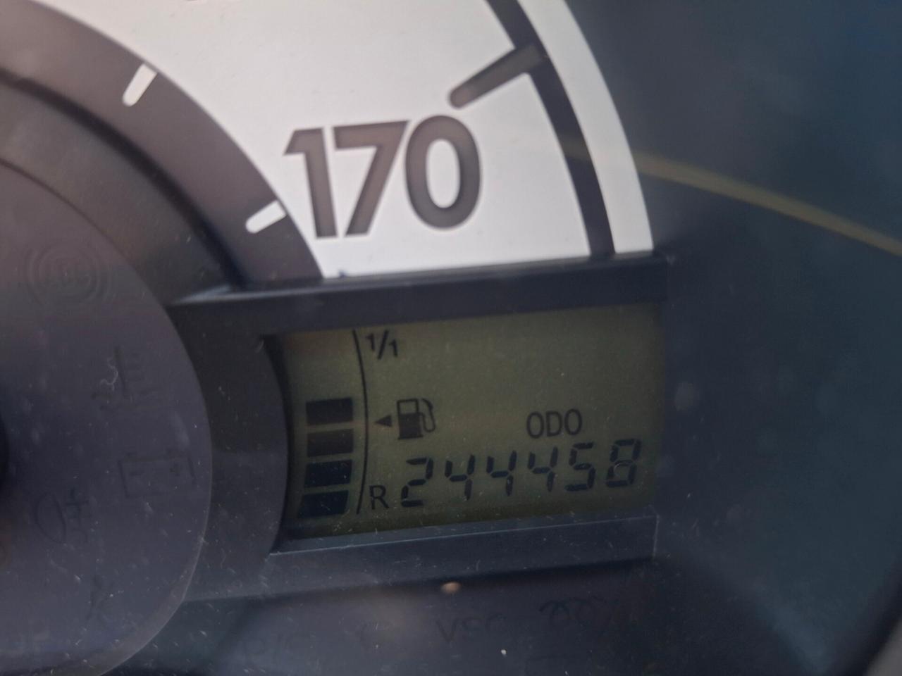 Peugeot 107 1.0 68CV 3p. Desir
