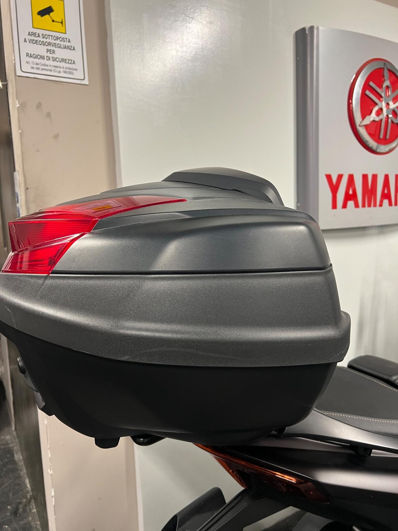 Yamaha TMAX 560 Tech max