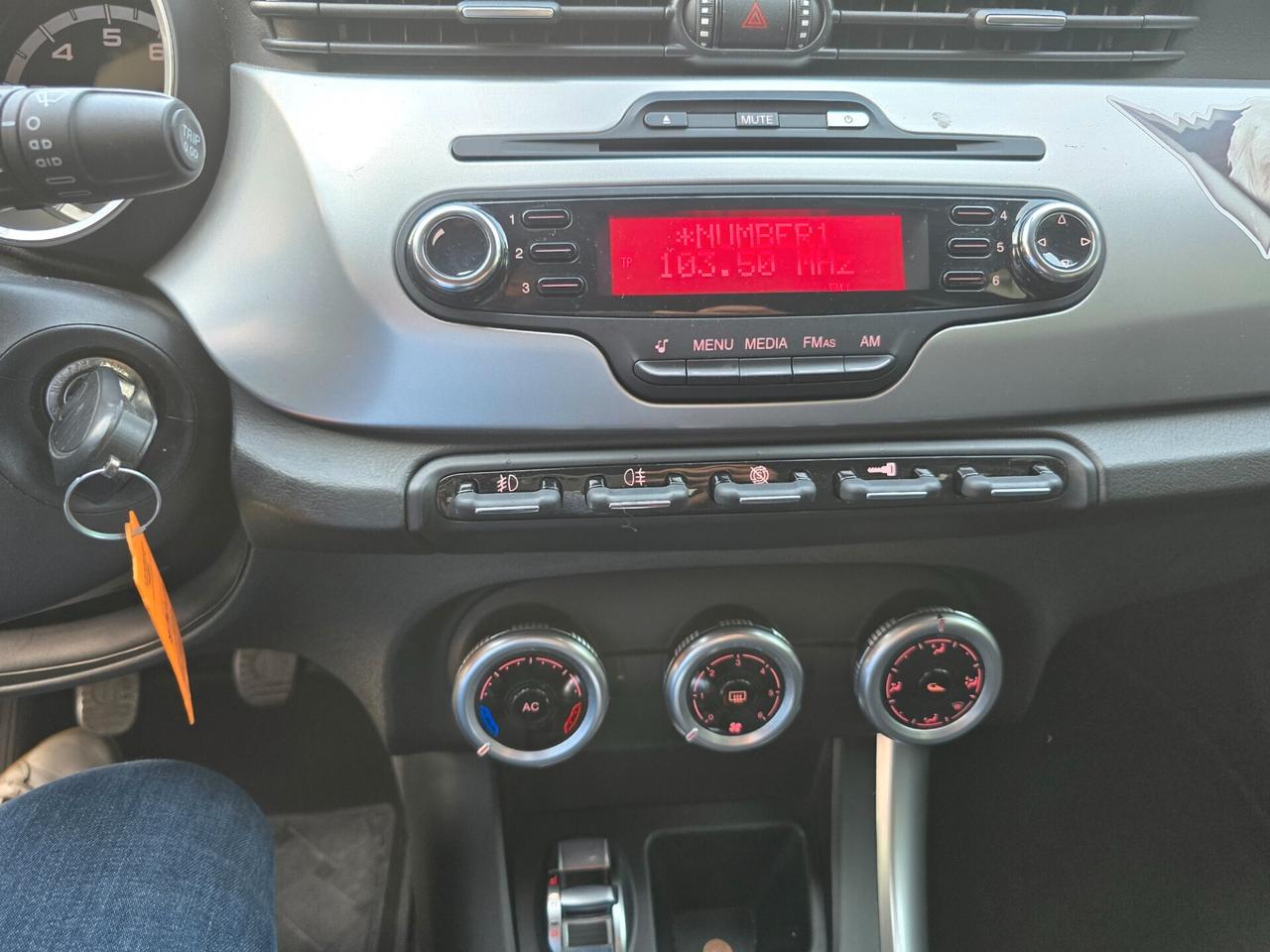 Alfa Giulietta 1.4BENZ 105CV 139000KM-2012