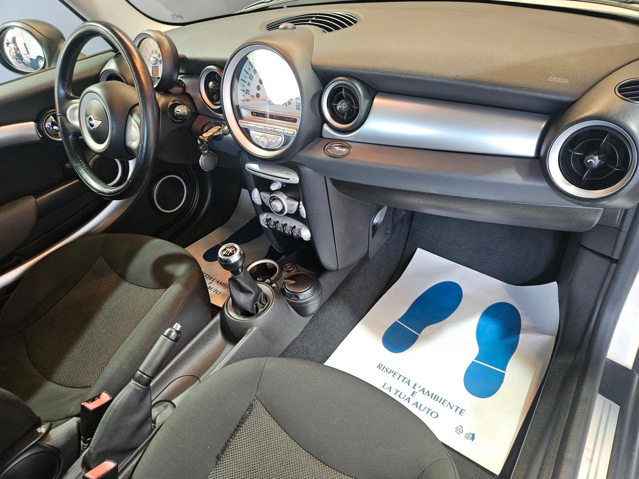 MINI Cooper 1.4 Ray
