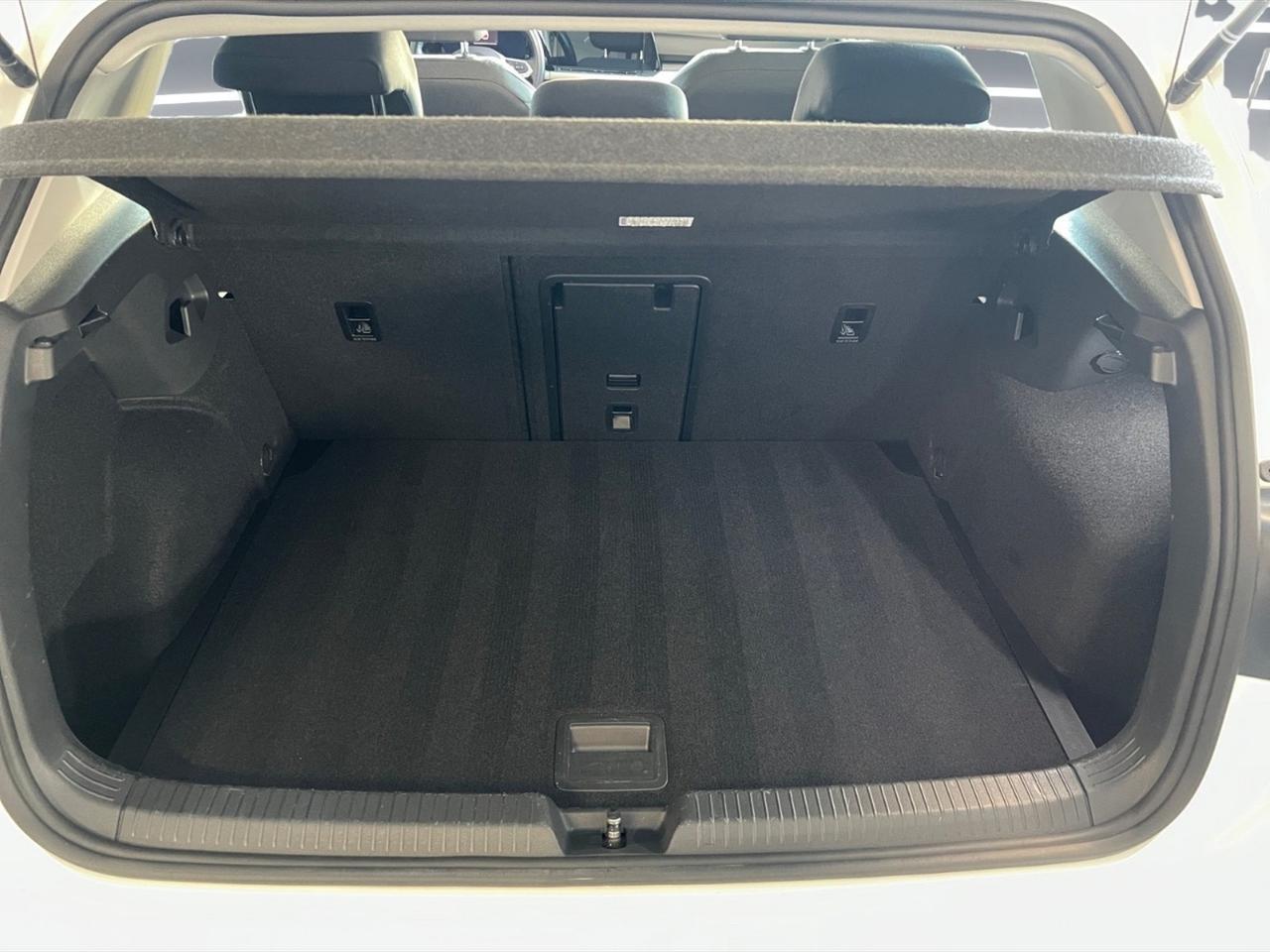 Volkswagen Golf 1.5 tsi evo life 130cv