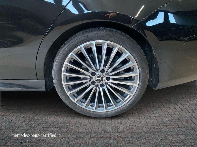 Mercedes-Benz CLA Shooting Brake 180 d AMG Line Advanced Plus auto