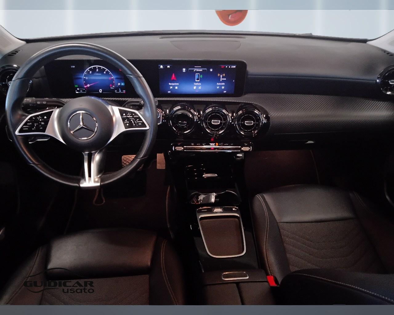 Mercedes-Benz Classe A - W177 2023 - A 180 d Advanced auto
