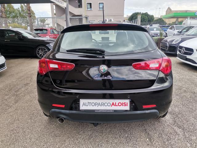 ALFA ROMEO Giulietta 1.6 JTDm-2 105 CV Distinctive